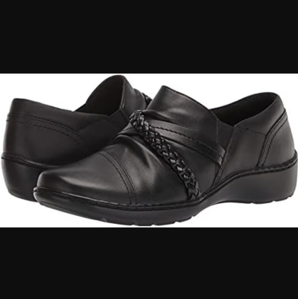 Clarks Cora Braidshoe Loafers black slip on style braided detail strap 8 narrow